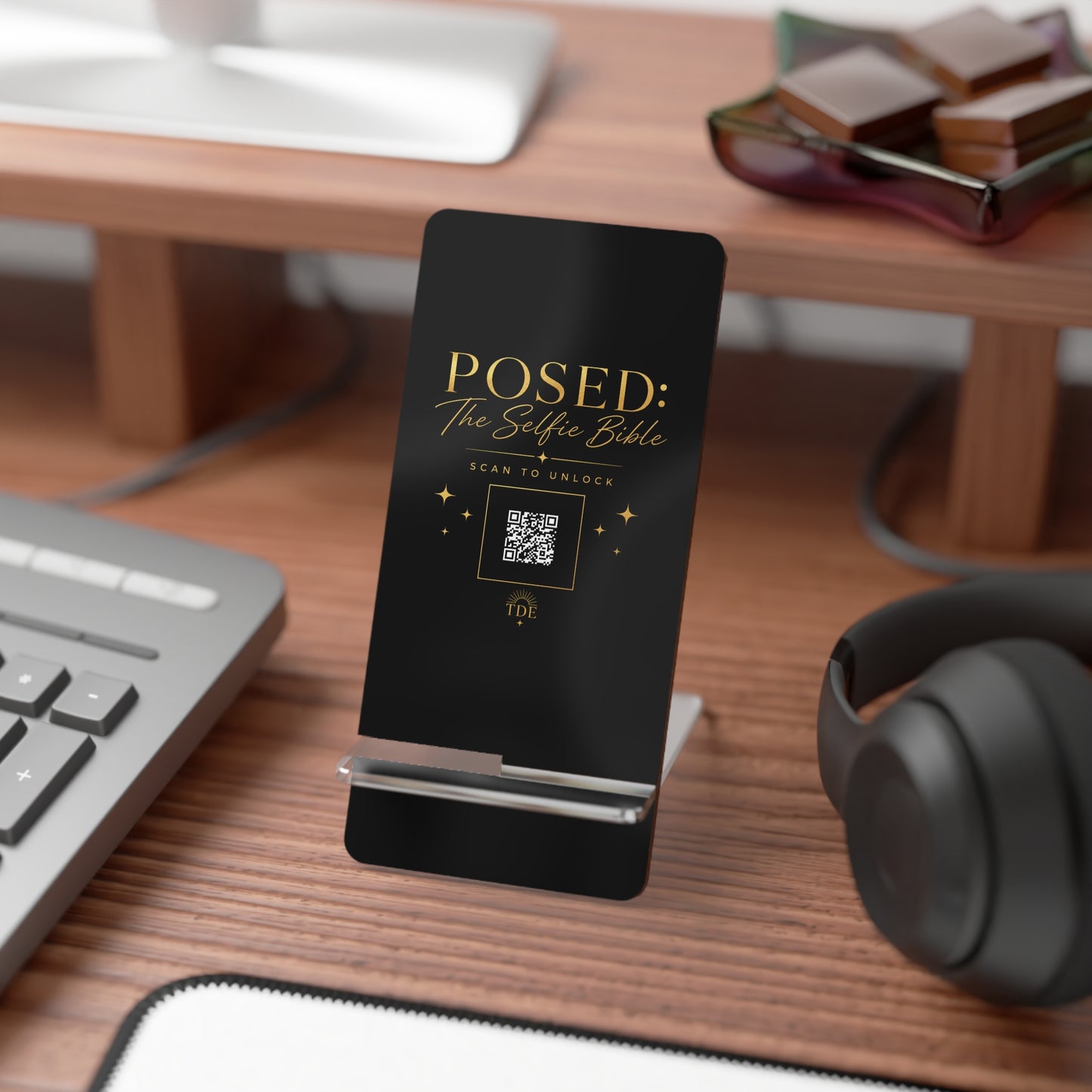 POSED: The Selfie Bible Smartphone Display Stand with Luxury Access QR Code