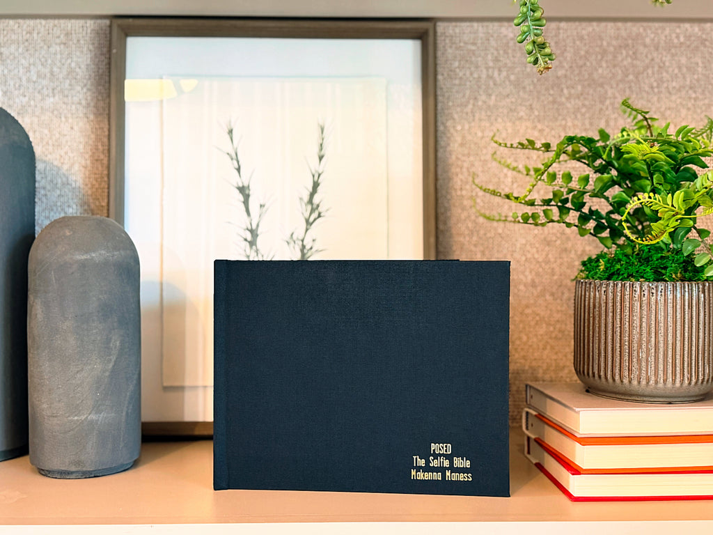 POSED: THE SELFIE BIBLE (Hardcover)