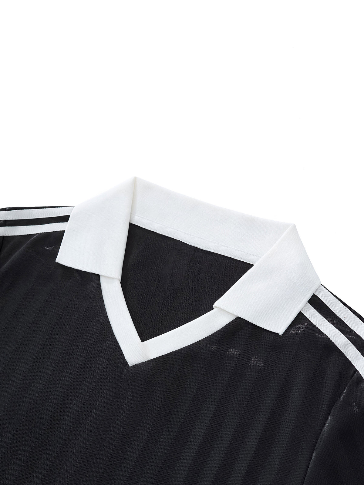 PROFESSIONAL POSER Contrast Collar Striped Cropped Jersey