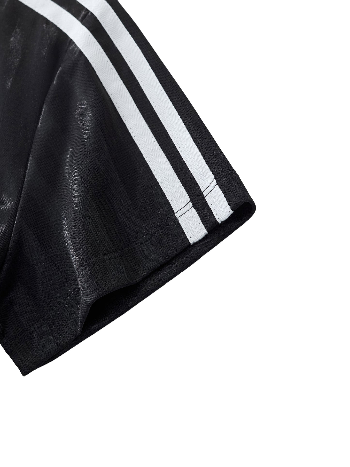 PROFESSIONAL POSER Contrast Collar Striped Cropped Jersey